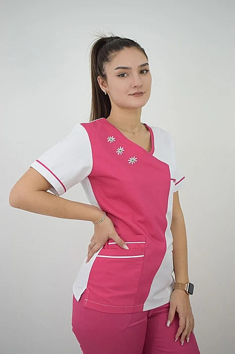 Uniforma Pentru Femei Model A02BC Roz Cu Pantaloni Roz