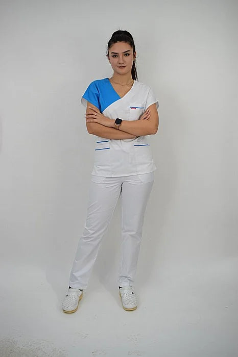 Uniforma Pentru Femei A02 Alb + Turcoaz Cu Pantaloni Albi