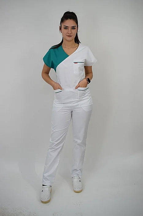 Uniforma Pentru Femei A02 Alb + Verde Inchis Cu Pantaloni Albi