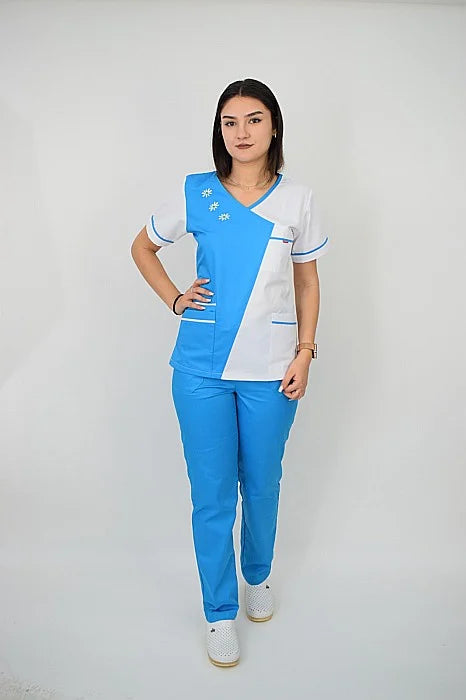 Uniforma Pentru Femei Model A02BC Turcoaz Cu Pantaloni