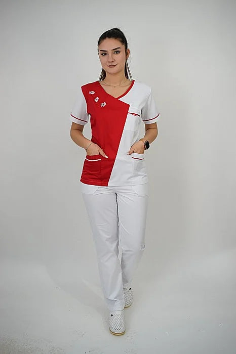 Uniforma Pentru Femei Model A02BC Rosu Cu Pantaloni Albi