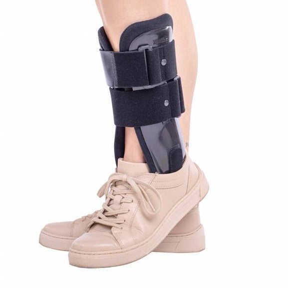 Orteză De Gleznă Mobilă Cu Atele Laterale Din Material Plastic ANKLEFIX ACTIV SRT314