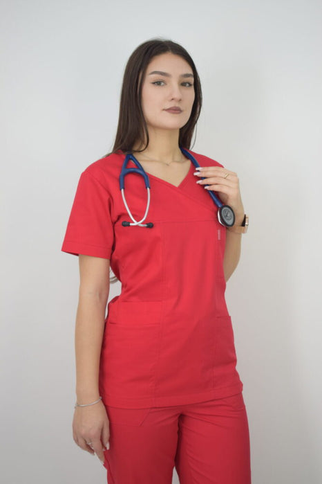 Uniforma Pentru Femei D06 Rosu Cu Pantaloni