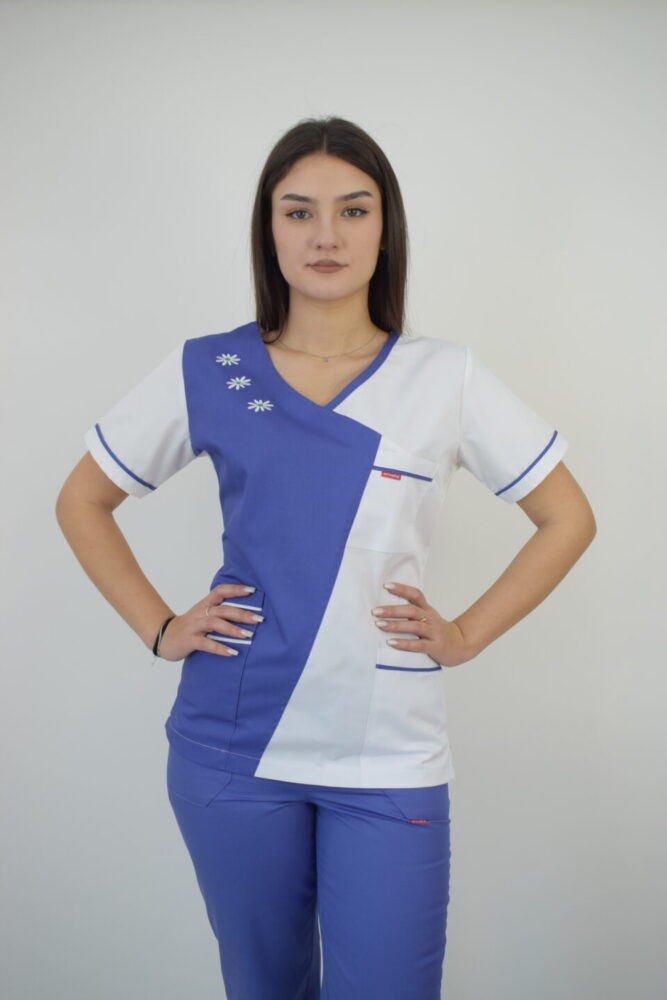 Uniforma Pentru Femei Model A02BC Mov Inchis Cu Pantaloni Albi